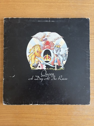 Queen day the - races,