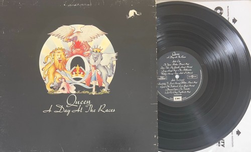 Queen day the - races,