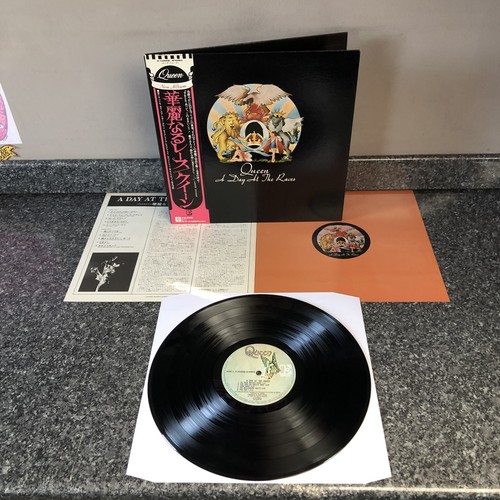 Vinyl queen album - album, a